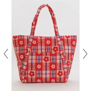 Baggu Cloud Bag Sandy Liang Market plaid